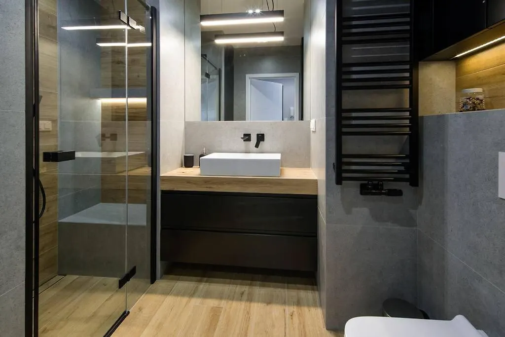 Comfortable And Spacious Oasis Apartment Krakow